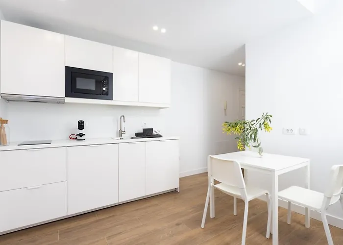 Abrigos - Bonito Y Luminoso Estudio Junto Al Mar Los Abrigos